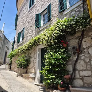 Apartman Amra, Novi Vinodolski